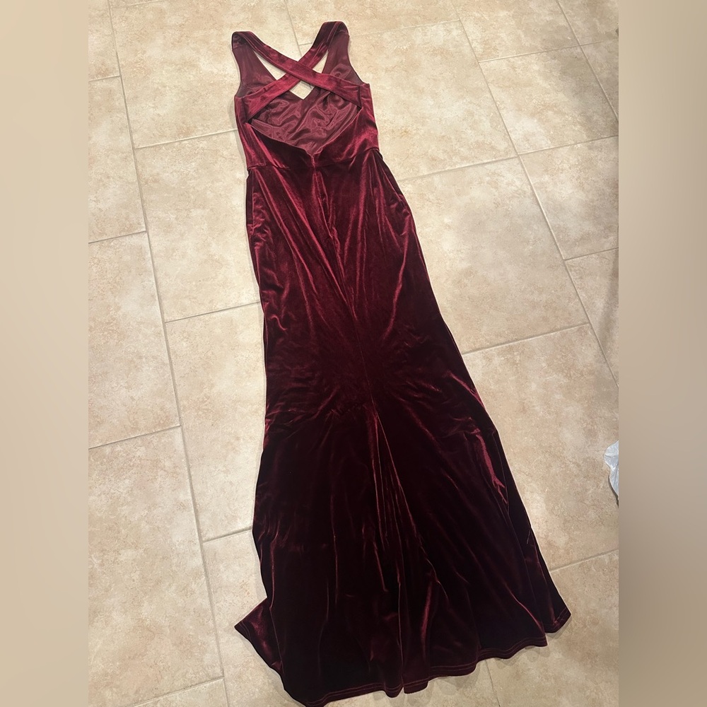 Revelry Deep Burgundy Velvet Cross Back Gown - Picture 3 of 4